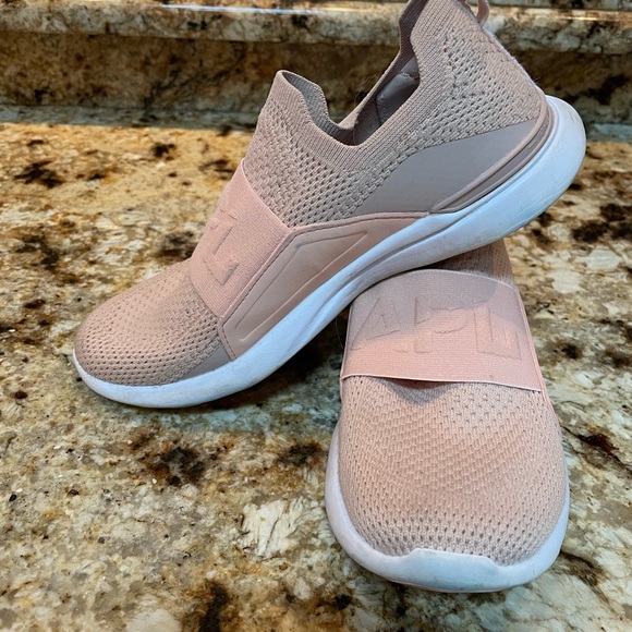 APL shoes - Picture 3 of 5